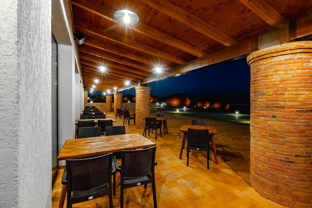 Hotel Qvevrebi Telavi Dış mekan fotoğraf