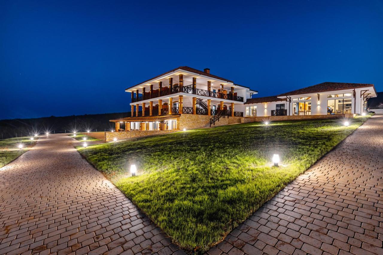 Hotel Qvevrebi Telavi Dış mekan fotoğraf
