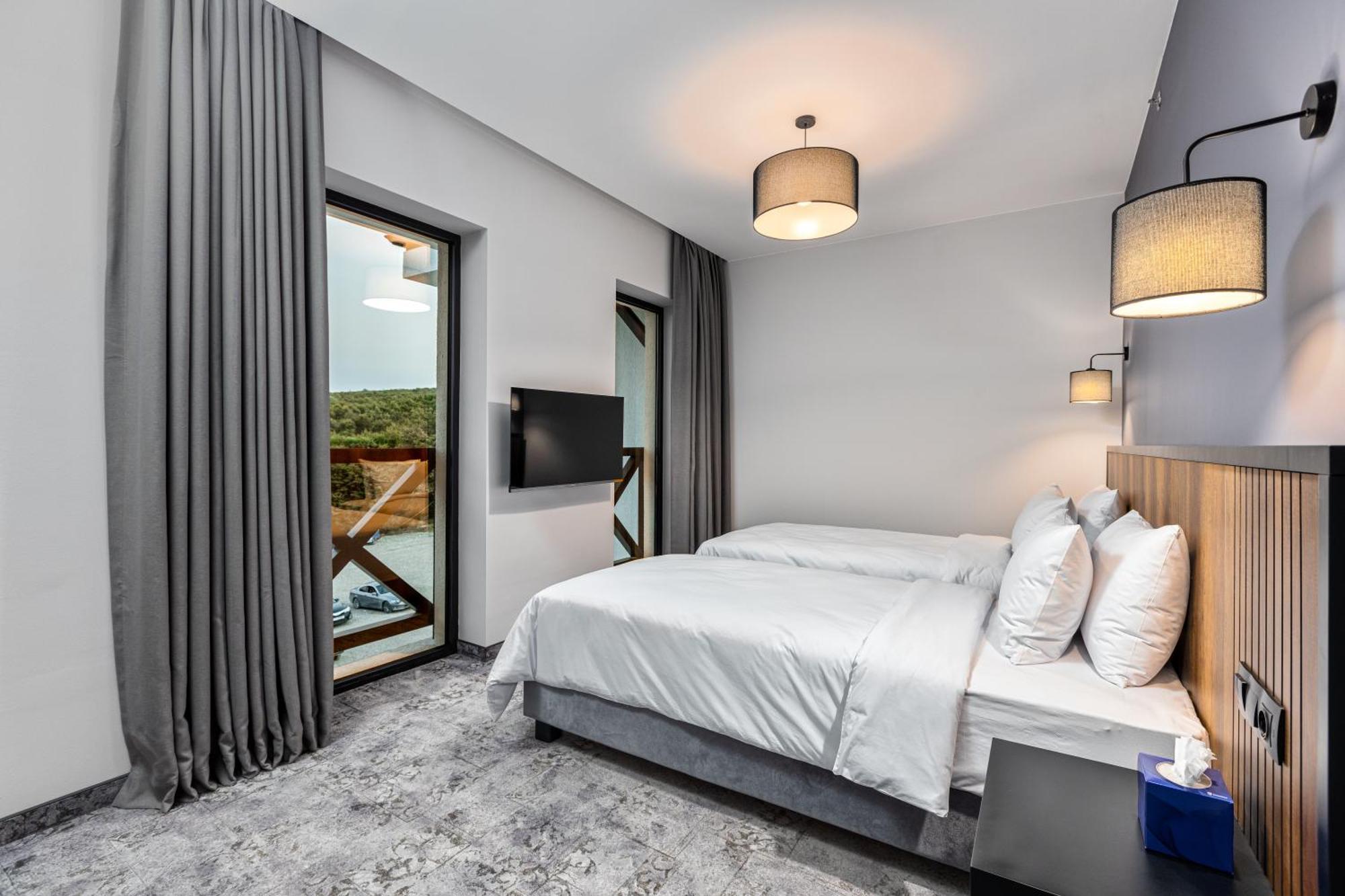 Hotel Qvevrebi Telavi Dış mekan fotoğraf