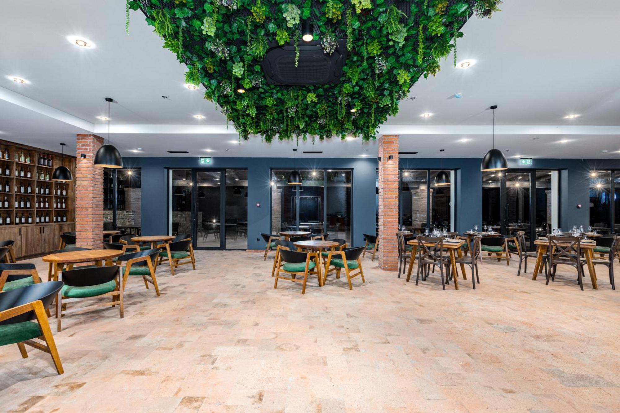 Hotel Qvevrebi Telavi Dış mekan fotoğraf